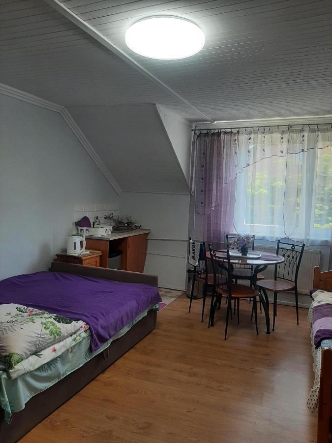 Pokoje Goscinne Cuma Łeba Exterior foto